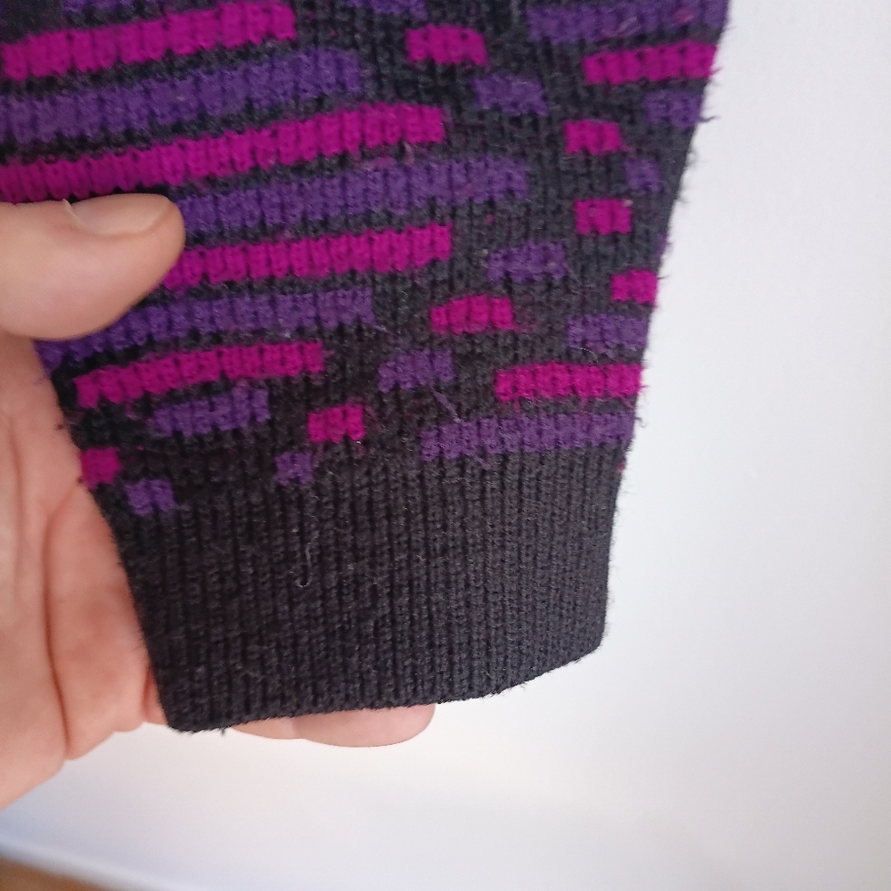 Vintage Purple and Black Women's Cardigan Sweater Grandmacore Cottagecore Medium - Picture 6 of 11